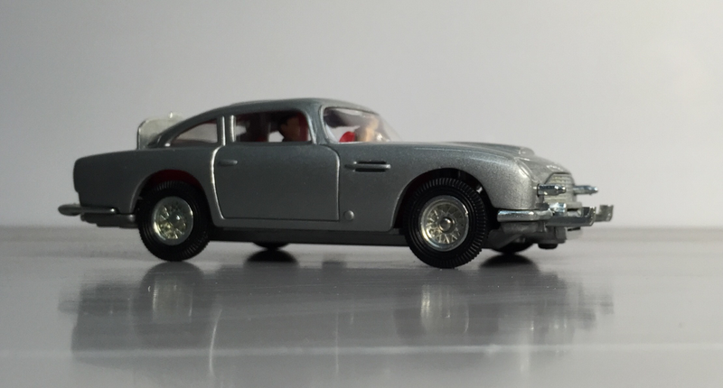 Illustration for article titled Martin, Aston Martin by Corgi